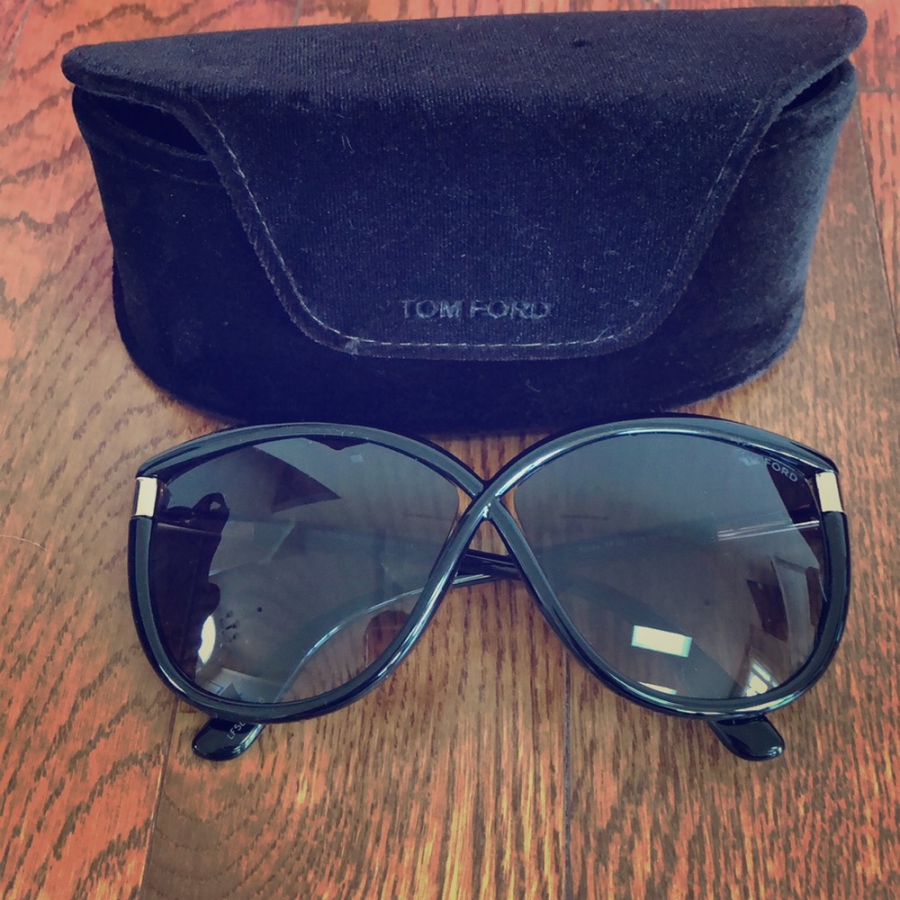 Authentic abbey Tom ford sunglasses